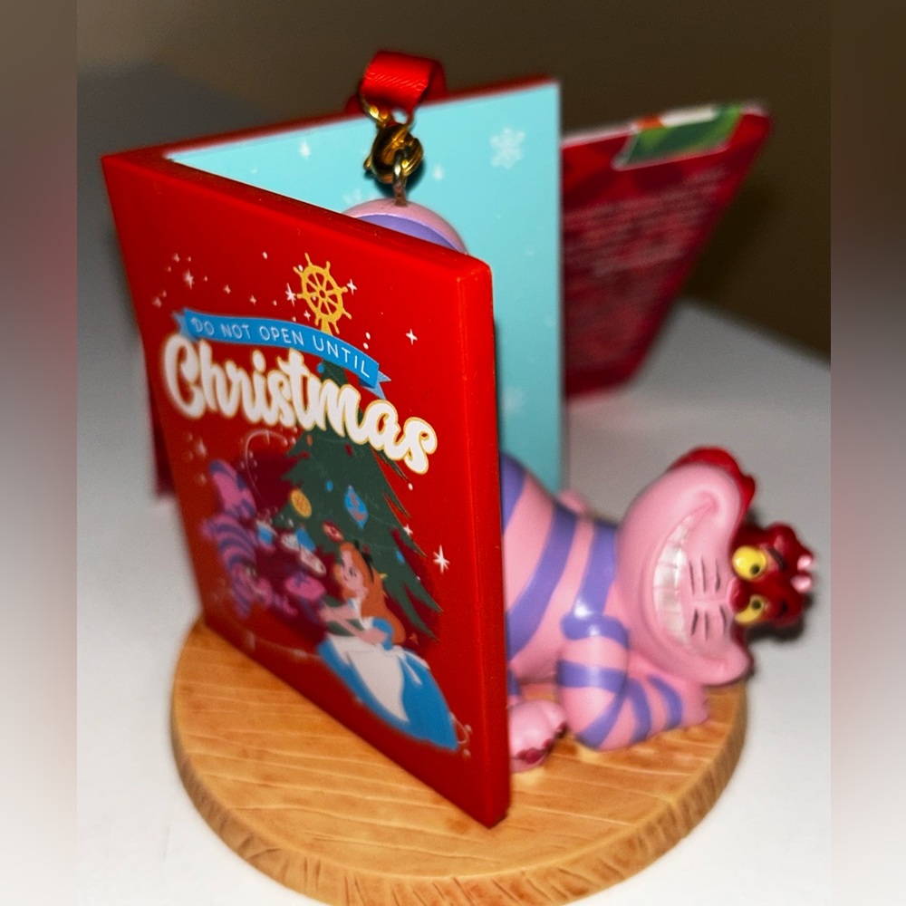 Cheshire Cat Christmas Ornament